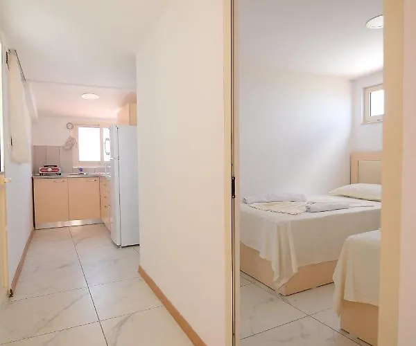 Perdja Hotel Velipojë