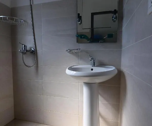 Perdja Hotel Velipojë