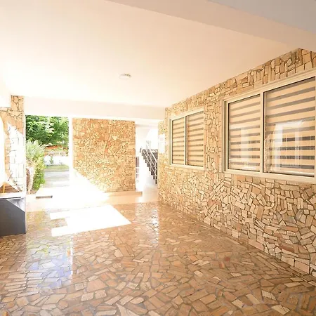 Perdja Hotel *
